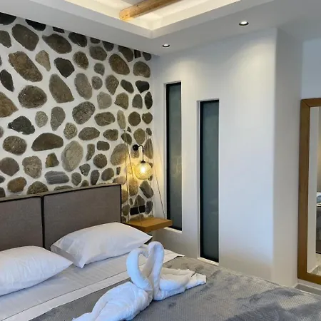 Latramys Suites Mikri Vigla Exterior photo
