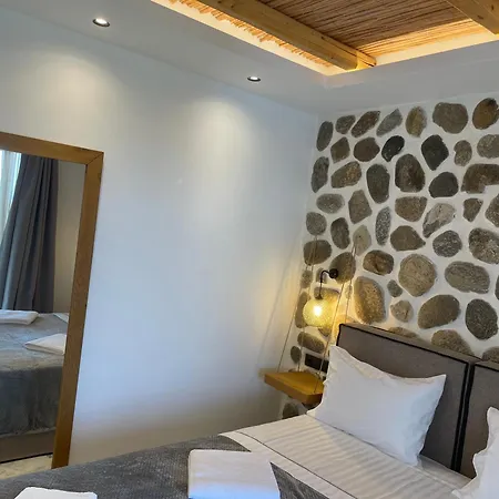 Latramys Suites Mikri Vigla Exterior photo