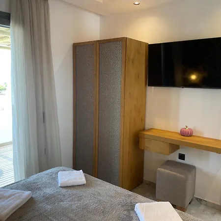 Latramys Suites Mikri Vigla Exterior photo